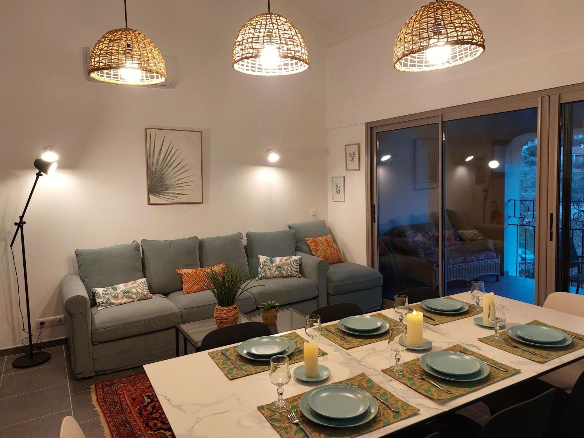 Entre mer et montagnes gîte d'étape la maison Barnoin et gîtes individuels Bouyon Extérieur photo