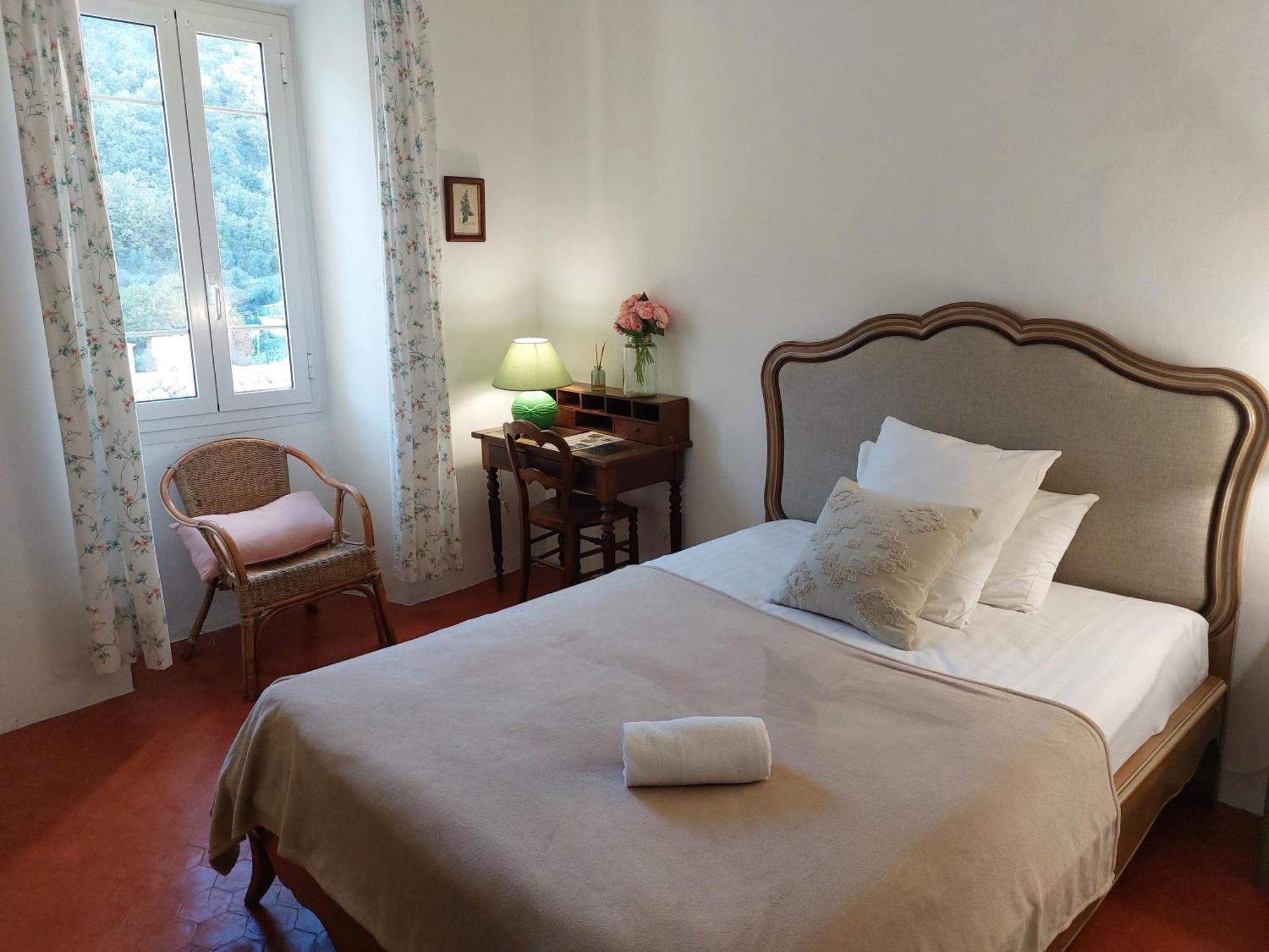 Entre mer et montagnes gîte d'étape la maison Barnoin et gîtes individuels Bouyon Extérieur photo