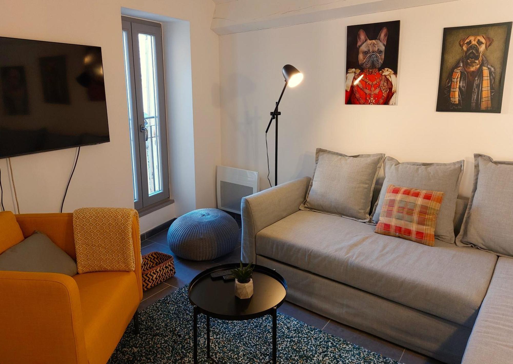 Entre mer et montagnes gîte d'étape la maison Barnoin et gîtes individuels Bouyon Extérieur photo