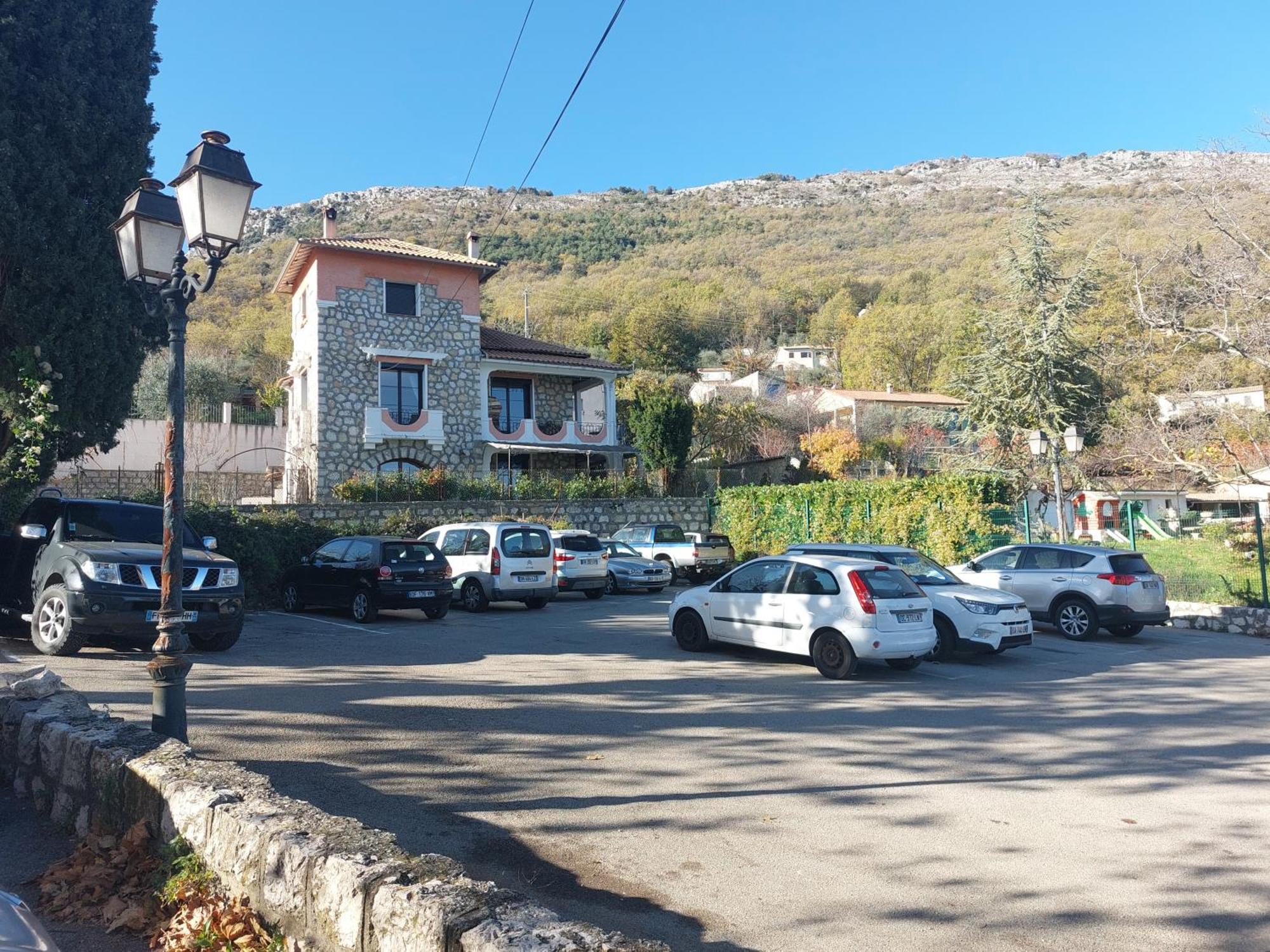 Entre mer et montagnes gîte d'étape la maison Barnoin et gîtes individuels Bouyon Extérieur photo