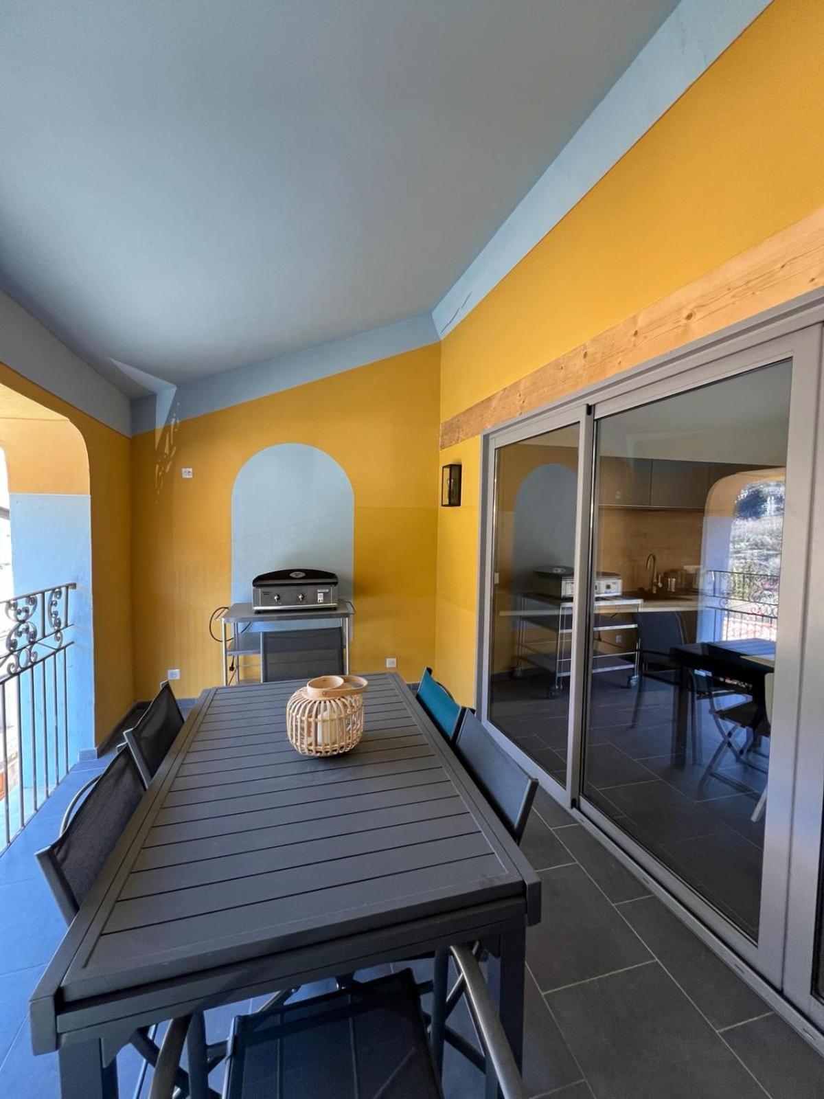 Entre mer et montagnes gîte d'étape la maison Barnoin et gîtes individuels Bouyon Extérieur photo